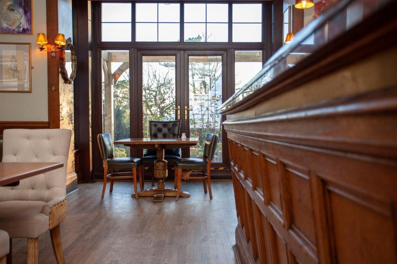 The Manor At Bickley Hotel Bromley Exterior photo