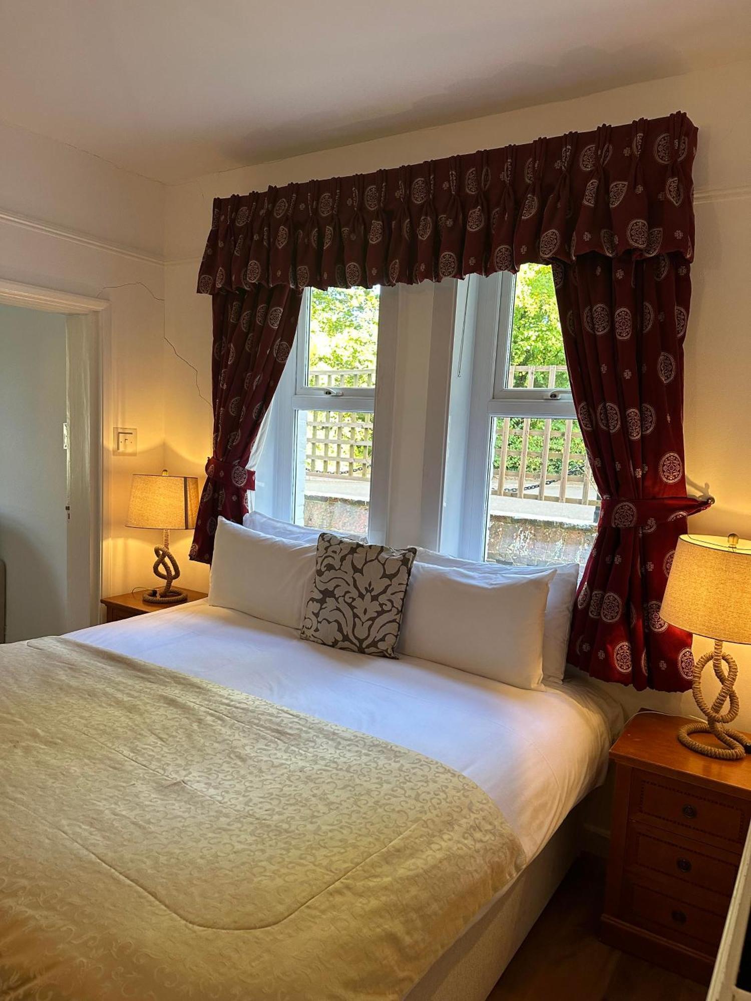 The Manor At Bickley Hotel Bromley Exterior photo