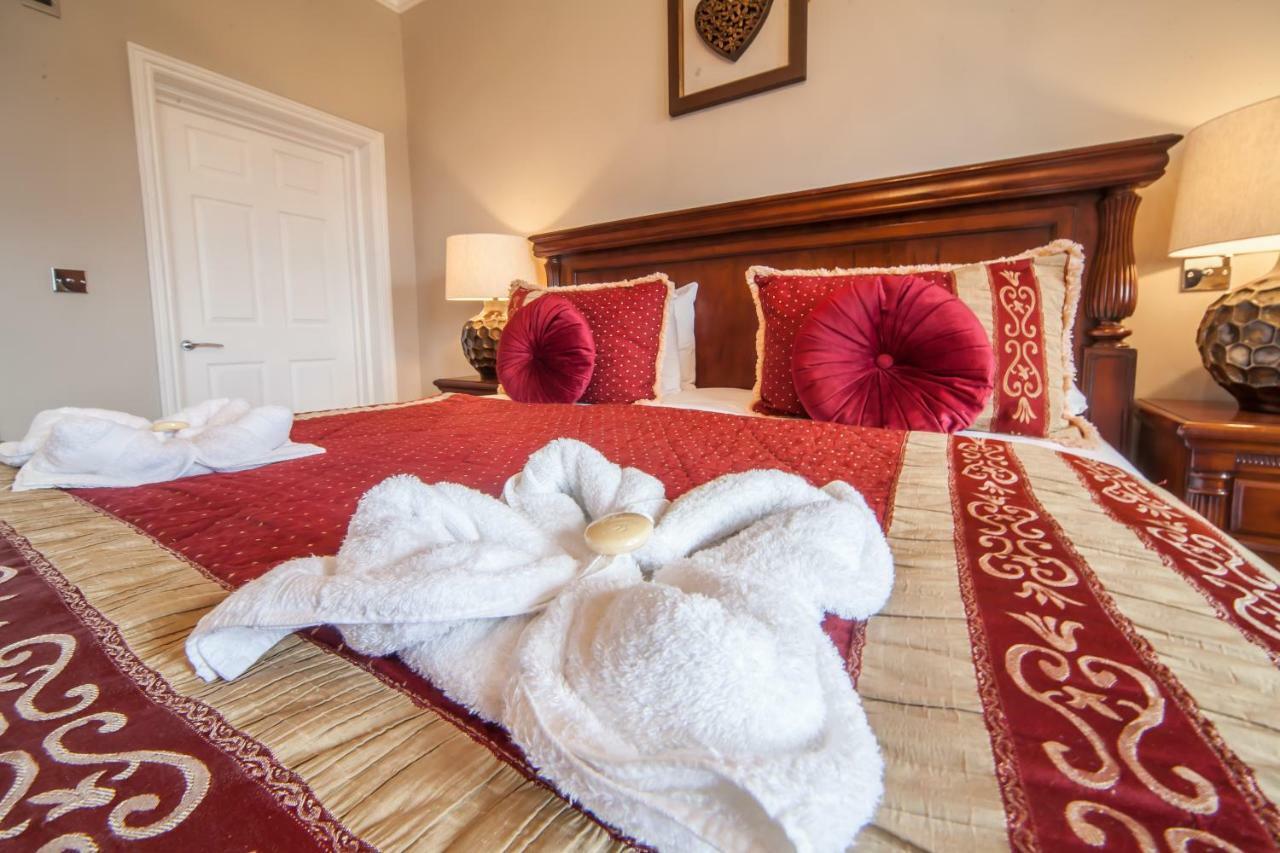 The Manor At Bickley Hotel Bromley Exterior photo